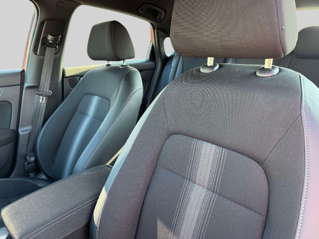 Used 2025 Honda Civic Sport image 14