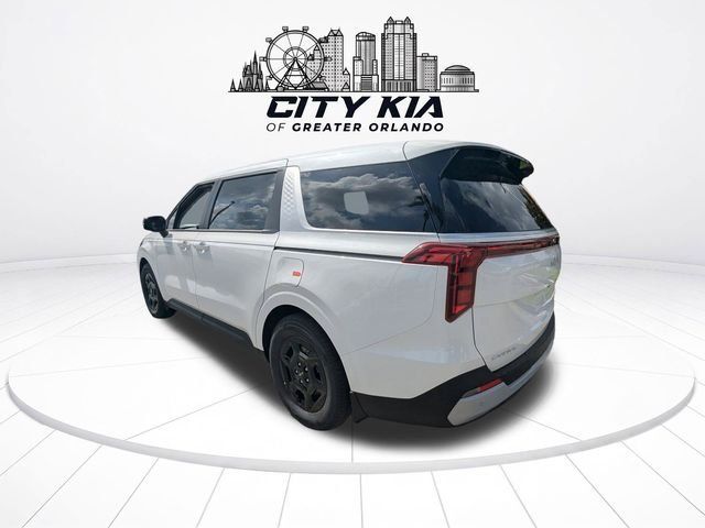 New 2027 Kia Carnival FWD image 4