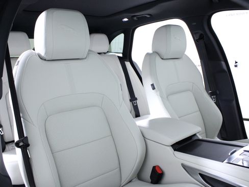 Used 2025 Jaguar F-PACE R-Dynamic S image 17