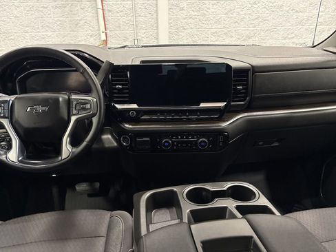 Used 2024 Chevrolet Silverado 1500 RST AWD/4WD image 14