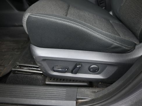 Certified 2022 Nissan Rogue SV AWD/4WD image 10