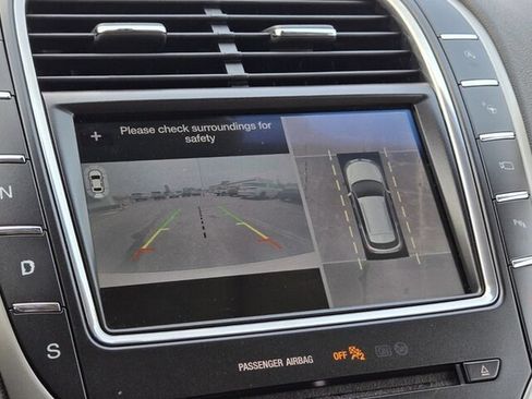 Used 2019 Lincoln Nautilus Reserve FWD image 29