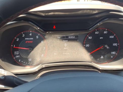 Used 2025 Chevrolet Trax RS w/ Driver Confidence Package FWD image 30
