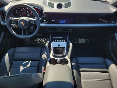 New 2026 Porsche Cayenne Coupe image 20