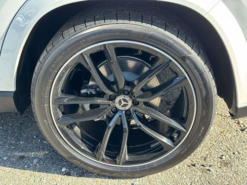 New 2026 Mercedes-Benz GLS 580 4MATIC image 3