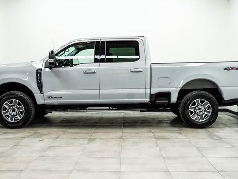 Used 2026 Ford F250 Lariat AWD/4WD image 8