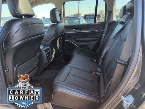 Used 2022 Jeep Grand Cherokee Limited 4xe image 33