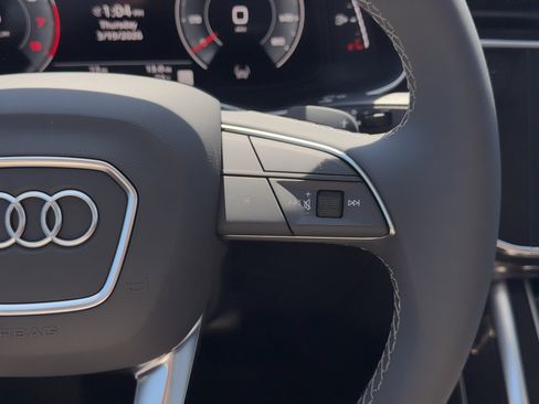 New 2026 Audi Q8 Premium image 22