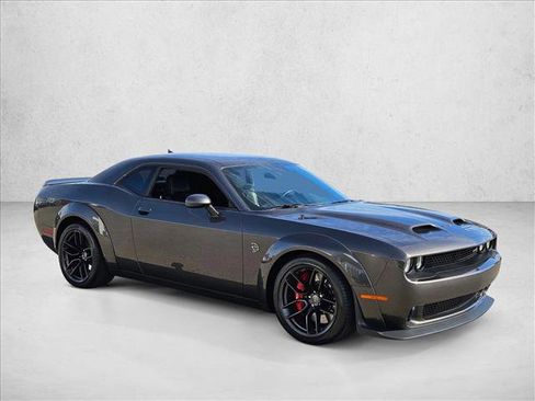 Used 2023 Dodge Challenger SRT Hellcat RWD image 3