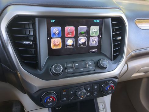 Used 2017 GMC Acadia Denali w/ Technology Package image 22