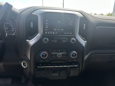 Used 2023 Chevrolet Silverado 2500 LTZ image 9