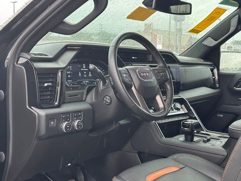 Used 2023 GMC Sierra 1500 AT4 AWD/4WD image 34