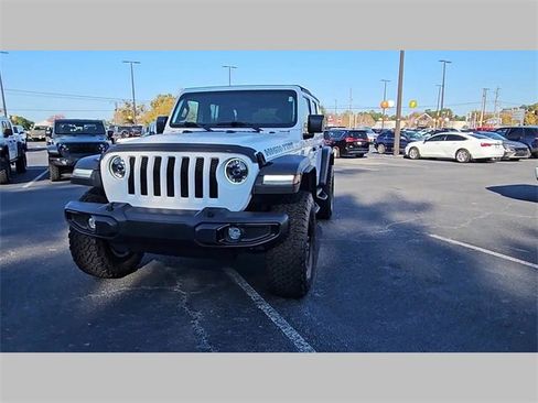 Used 2023 Jeep Wrangler Unlimited Sport image 21