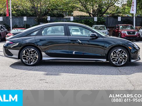 Used 2024 Hyundai Ioniq 6 SEL image 10