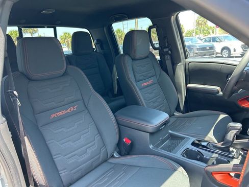 New 2025 Nissan Frontier PRO-4X w/ Pro Convenience Package image 40