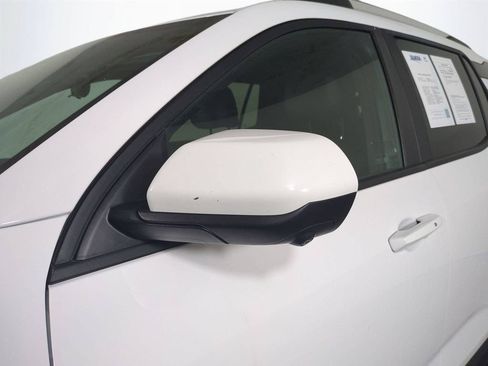 Used 2025 Chevrolet Equinox LT w/ Convenience Package II FWD image 12