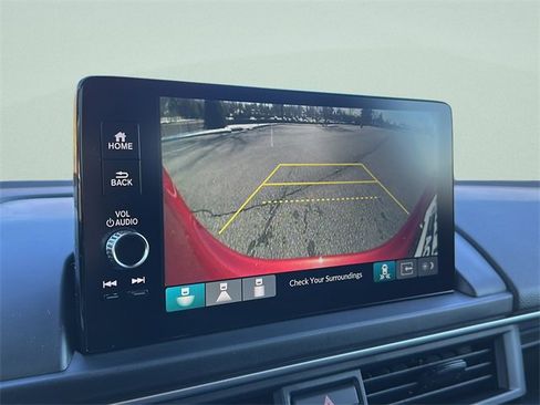 New 2025 Honda Pilot Touring image 28