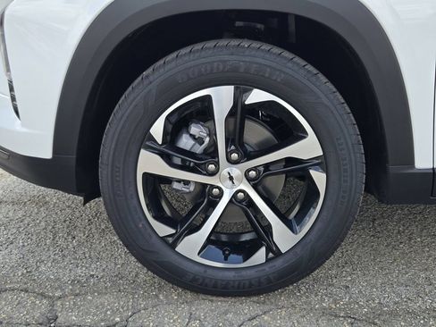 New 2026 Chevrolet Trax RS w/ Driver Confidence Package FWD image 14