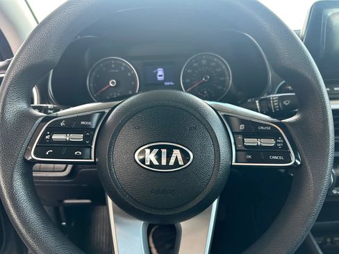 Used 2019 Kia Forte LXS FWD image 15