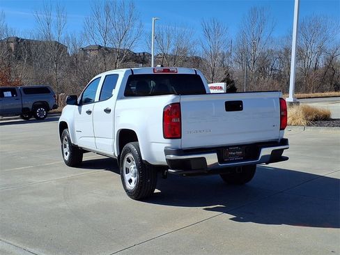 Used 2022 Chevrolet Colorado W/T w/ WT Convenience Package image 4