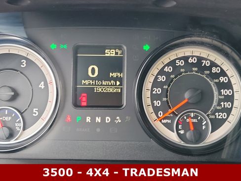 Used 2017 RAM 3500 Tradesman w/ Chrome Appearance Group image 26