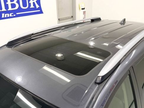 Used 2018 Toyota RAV4 Limited w/ All Weather Liner Package image 19