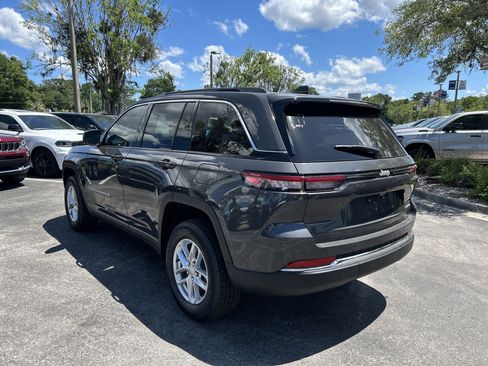 New 2026 Jeep Grand Cherokee Laredo X RWD image 5