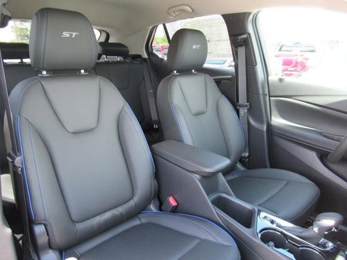 New 2026 Buick Encore GX Sport Touring w/ Comfort Package image 8