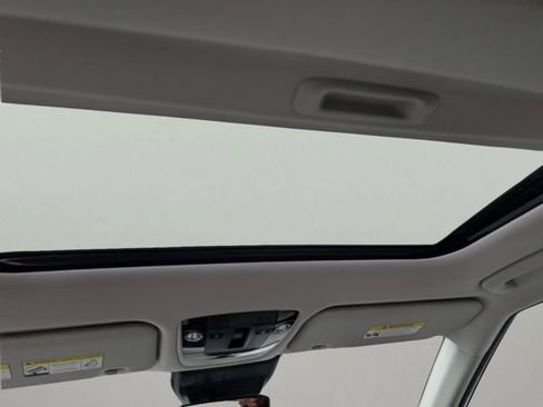 Certified 2021 Kia Seltos EX image 26