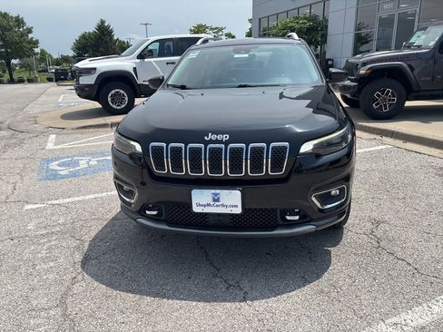 Used 2019 Jeep Cherokee Overland AWD/4WD image 10
