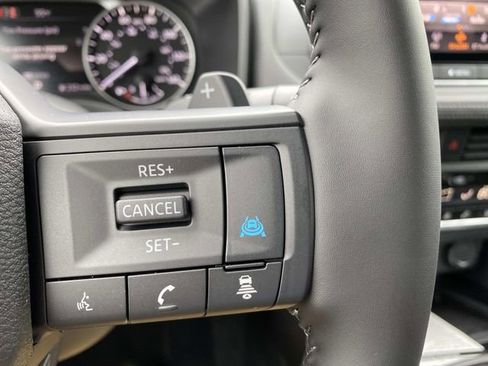 New 2026 Nissan Rogue SV w/ Cold Weather Package AWD/4WD image 15