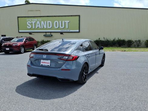 Used 2022 Honda Civic Sport image 8
