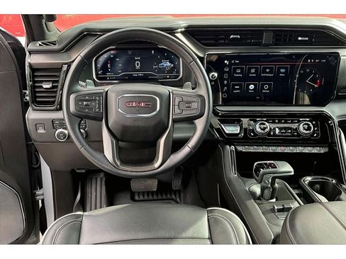 Used 2024 GMC Sierra 1500 AT4X image 6