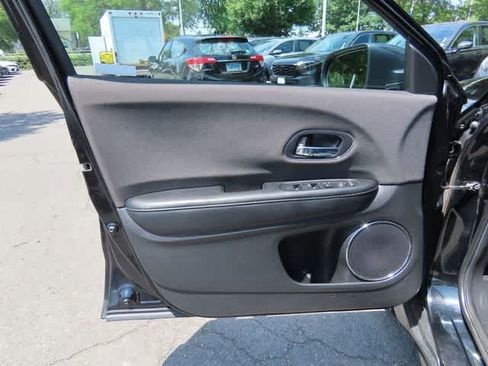 Used 2020 Honda HR-V EX image 14