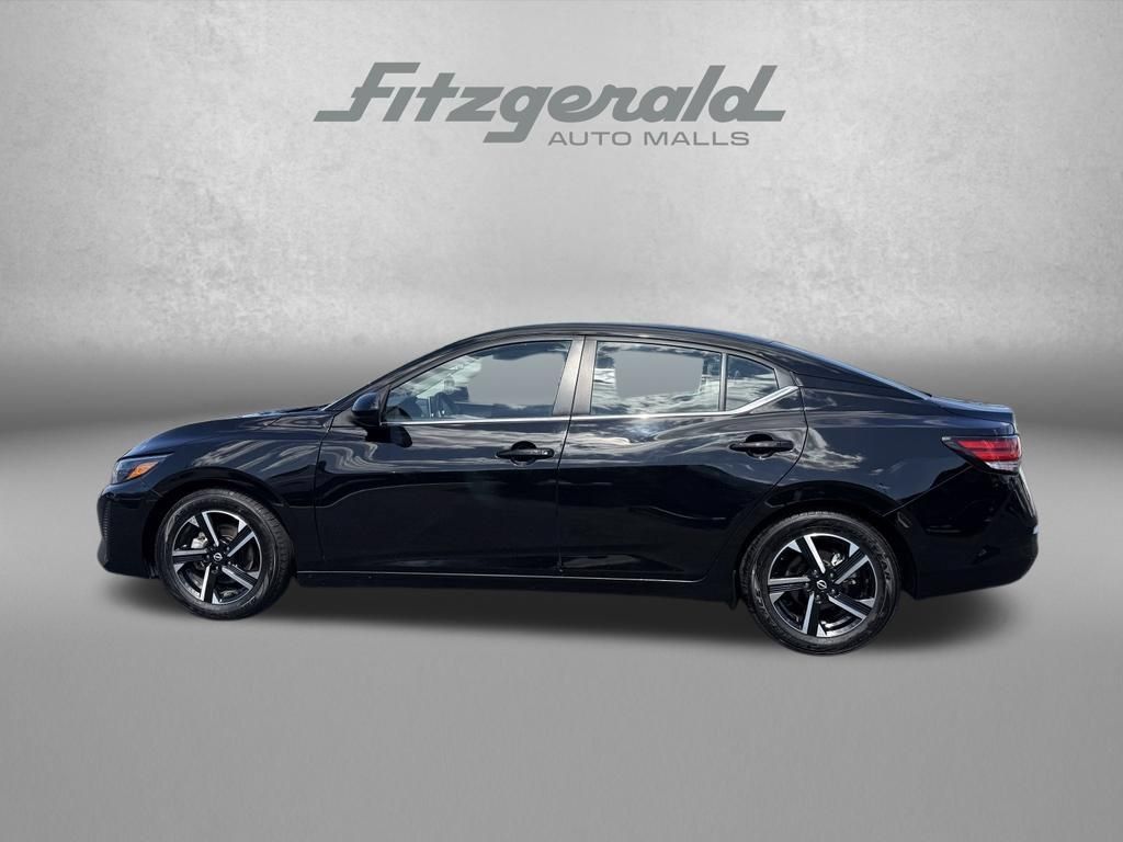 Used 2025 Nissan Sentra SV FWD image 5