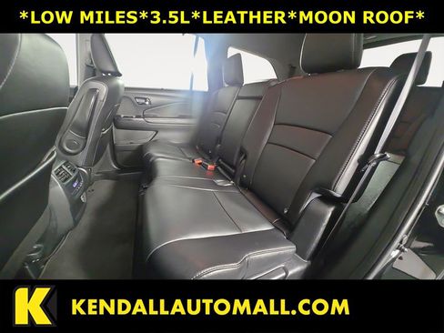 Used 2021 Honda Pilot Special Edition image 13