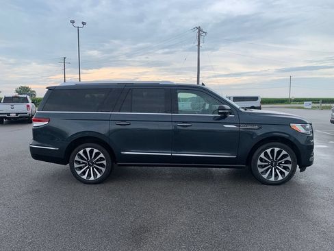 Used 2022 Lincoln Navigator L Reserve AWD/4WD image 11