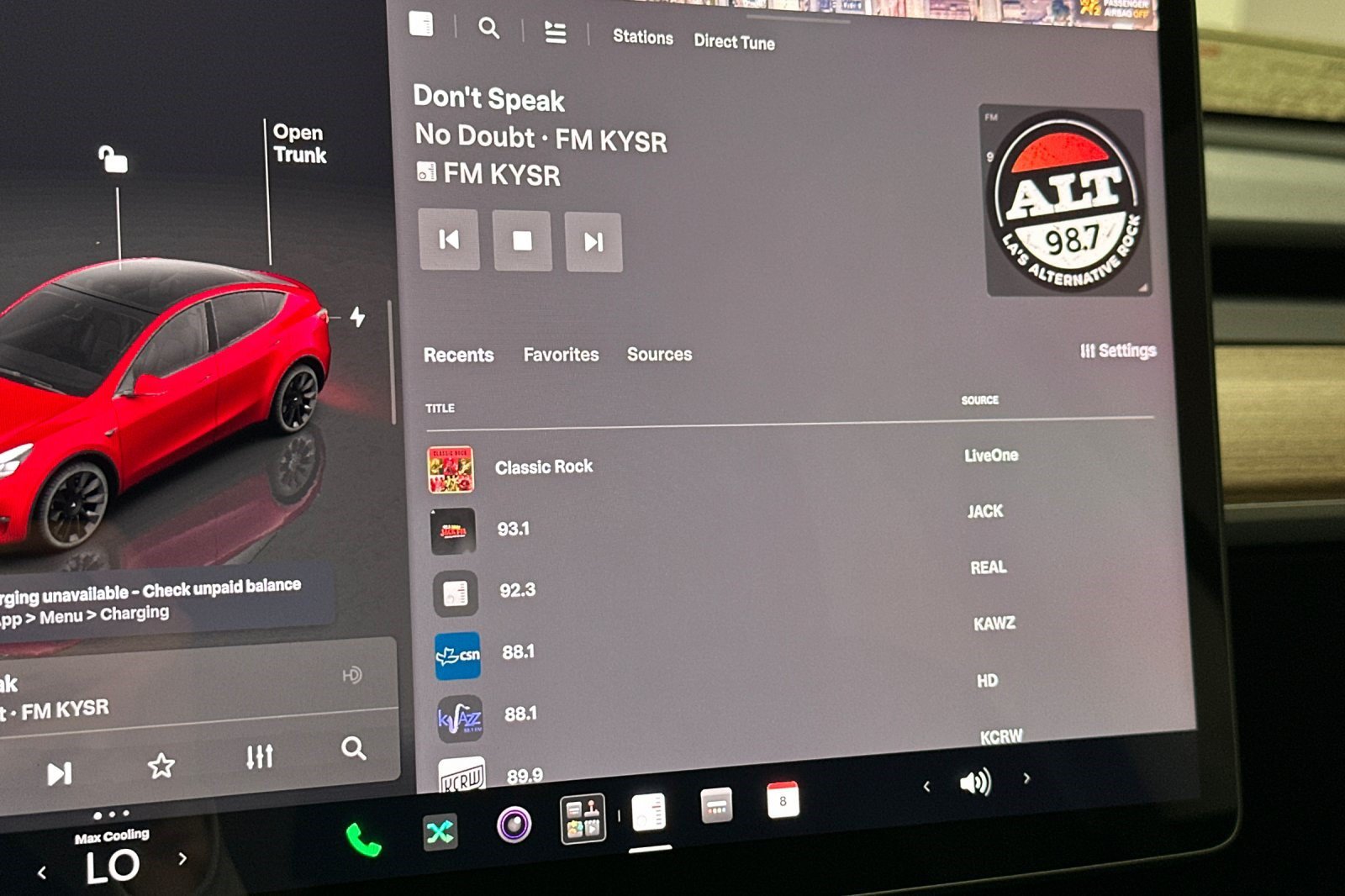 Used 2024 Tesla Model Y Long Range AWD/4WD image 22