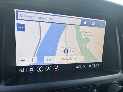 Used 2022 GMC Canyon AT4 image 24