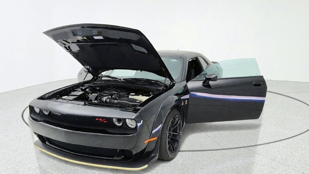 Used 2023 Dodge Challenger R/T Scat Pack RWD image 10