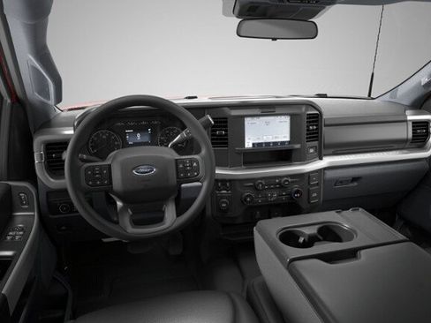 New 2026 Ford F550 4x4 Supercab Super Duty w/ XLT Value Package image 30