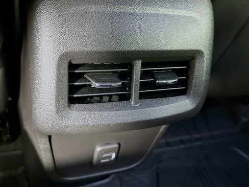 Used 2024 Chevrolet Equinox LS w/ LS Convenience Package image 34