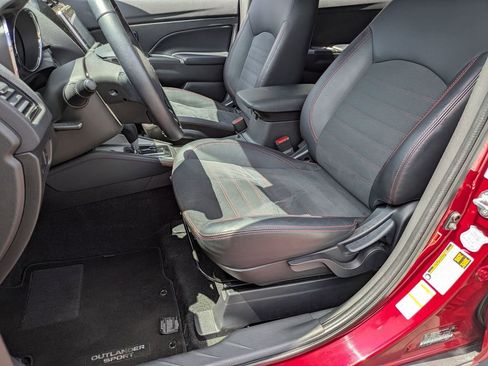 Used 2025 Mitsubishi Outlander Sport SE AWD/4WD image 14