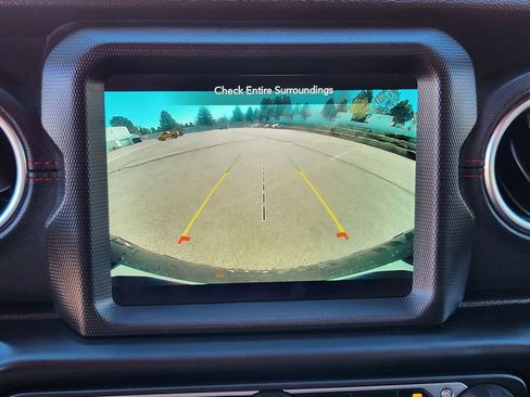 Used 2020 Jeep Wrangler Unlimited Rubicon w/ Quick Order Package 28Y Recon AWD/4WD image 15