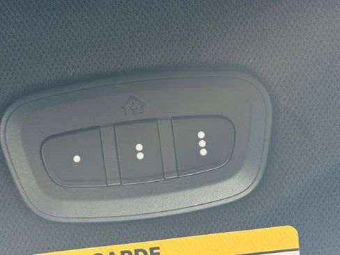 New 2026 Chrysler Pacifica Select image 25