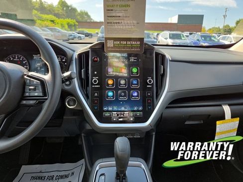 Used 2024 Subaru Crosstrek 2.0i Premium AWD/4WD image 11