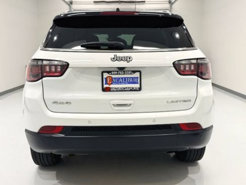 Used 2025 Jeep Compass Limited AWD/4WD image 11
