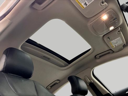 Used 2019 Ford Fusion Titanium FWD image 14
