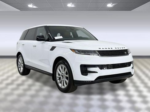New 2026 Land Rover Range Rover Sport SE image 7