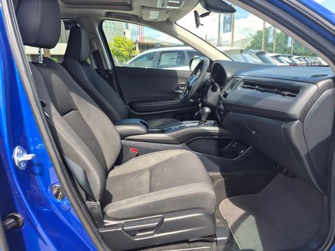 Used 2021 Honda HR-V EX image 29